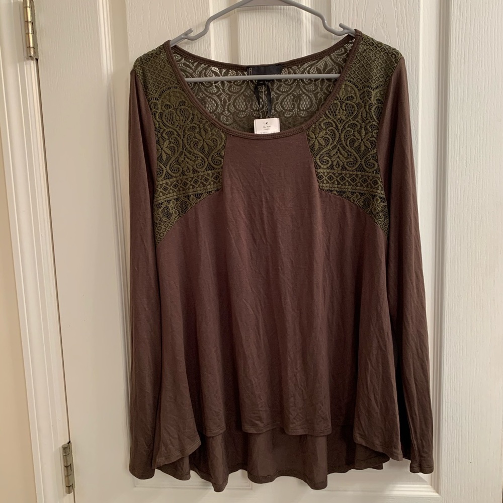 NWT long sleeve tshirt